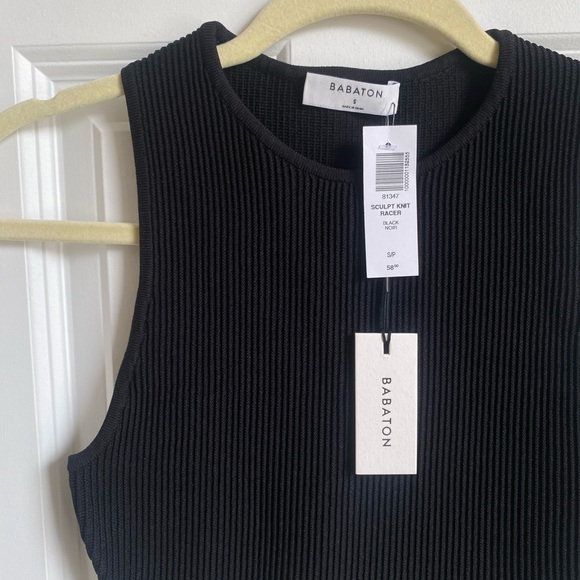 🆕 Aritzia Babaton Sculpt Knit Racer Cropped - Picture 8 of 10